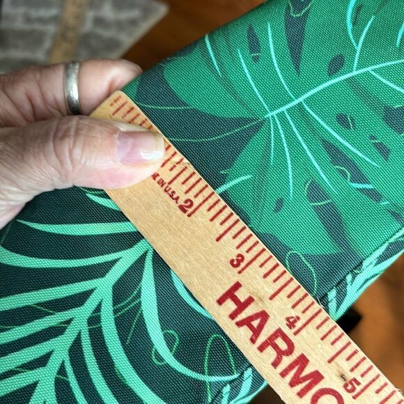 Multipurpose green tropical sandproof overnight/travel duffle bag - Picture 10 of 10